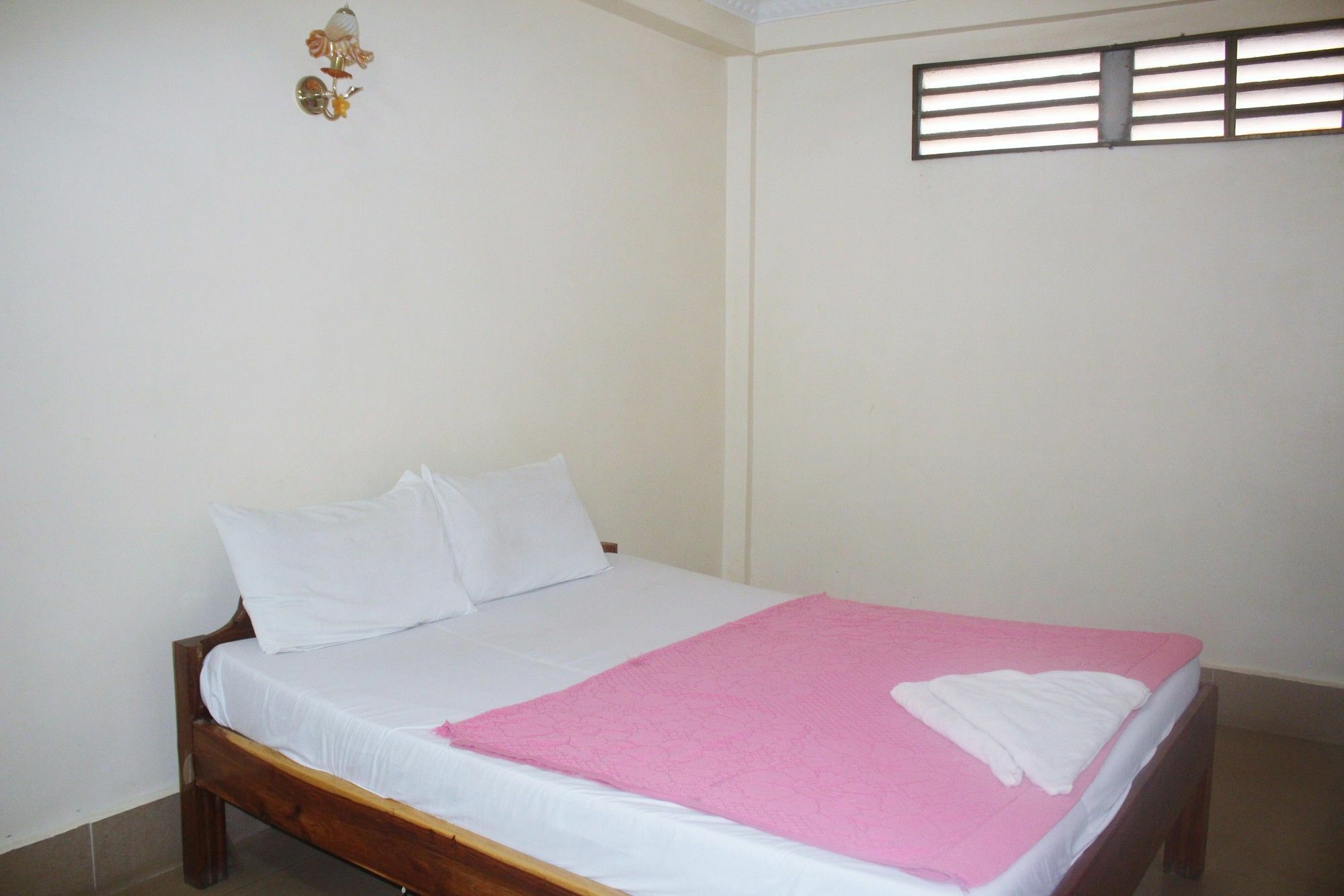 Shang Hai Guesthouse Battambang Eksteriør bilde