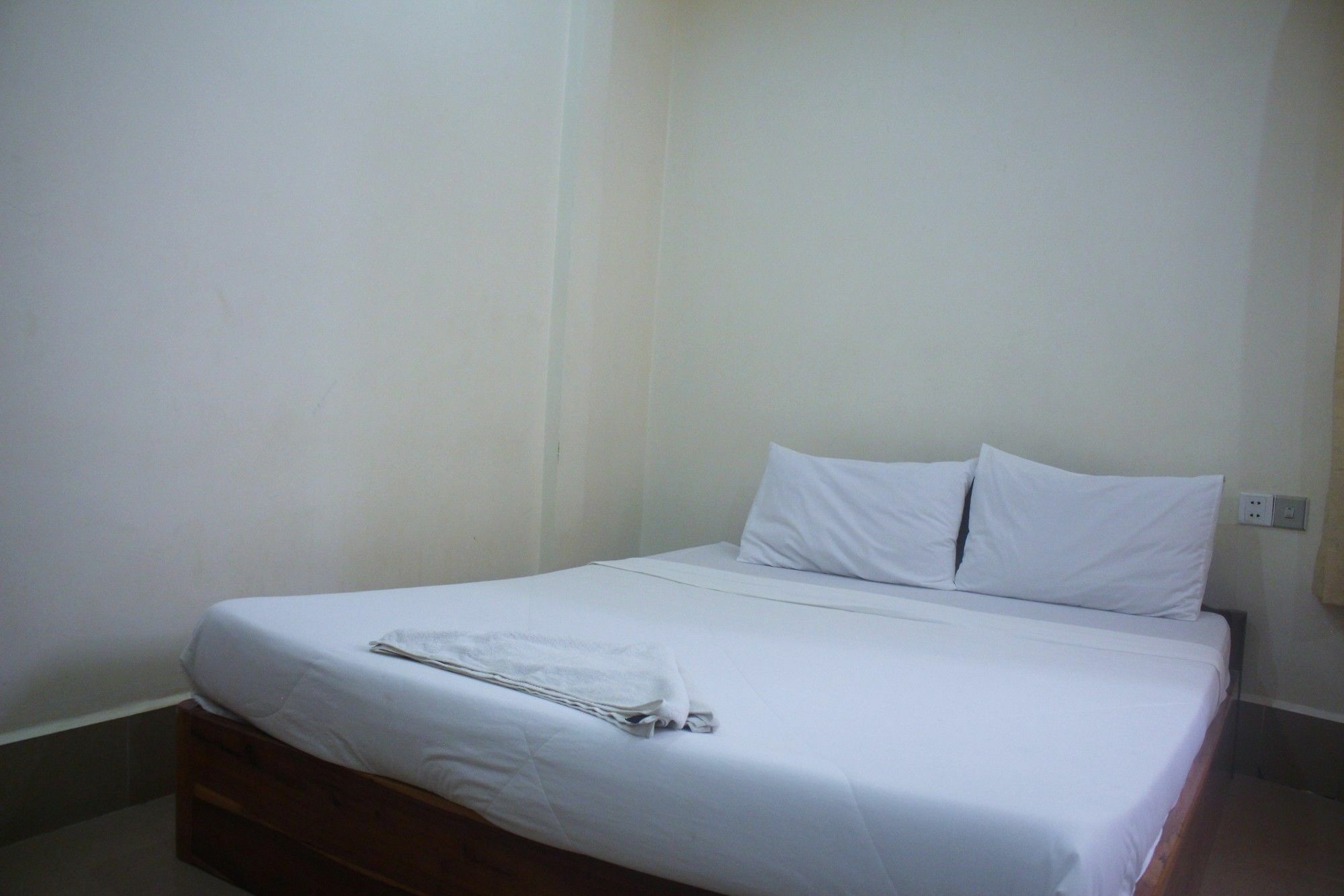 Shang Hai Guesthouse Battambang Eksteriør bilde