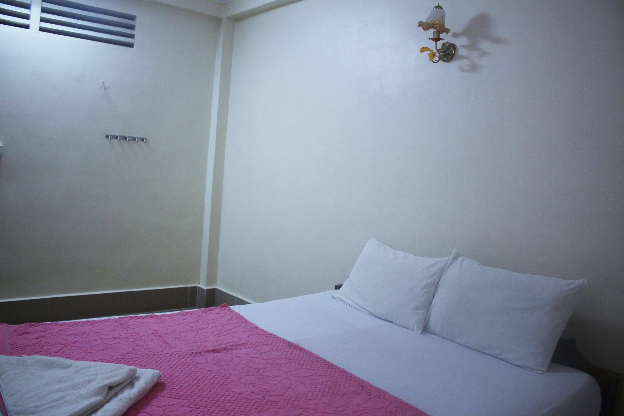 Shang Hai Guesthouse Battambang Eksteriør bilde