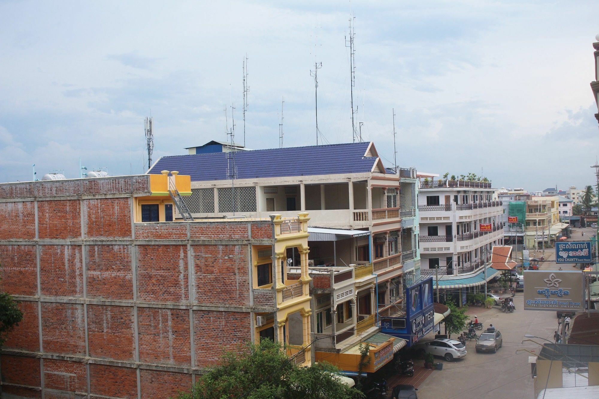 Shang Hai Guesthouse Battambang Eksteriør bilde